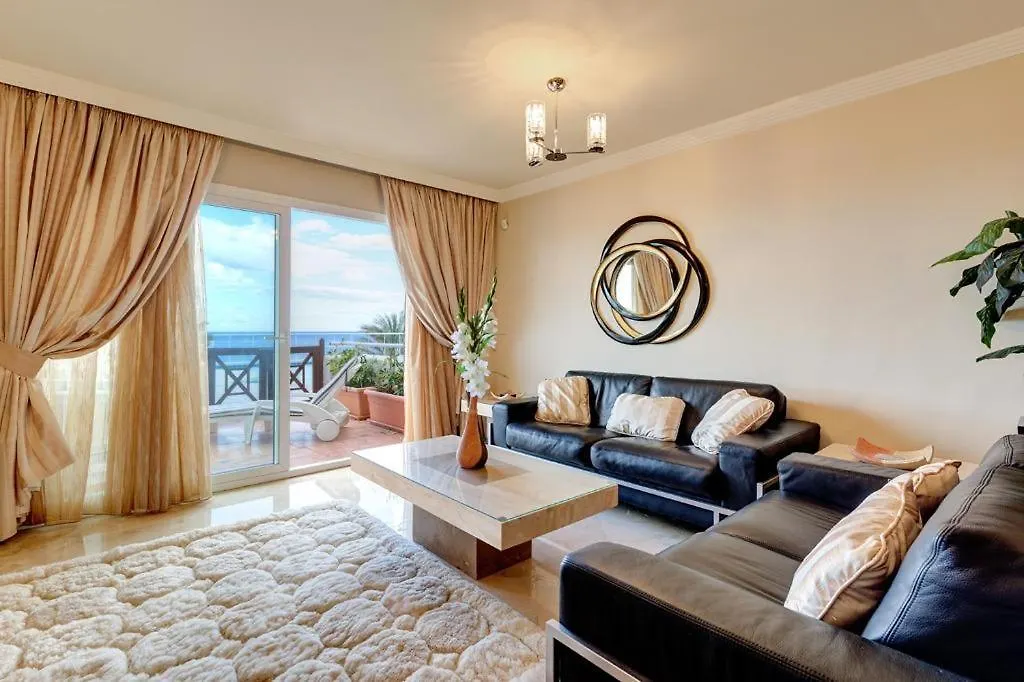 Frontline Beach Apartment - Sinfonia Del Mar Estepona 0*,  Spain